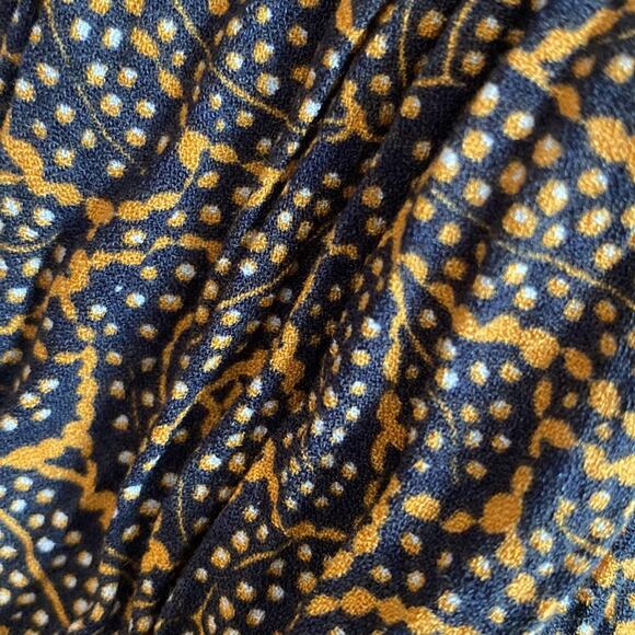 Hinge Blouse Gold and Navy M - Picture 6 of 10